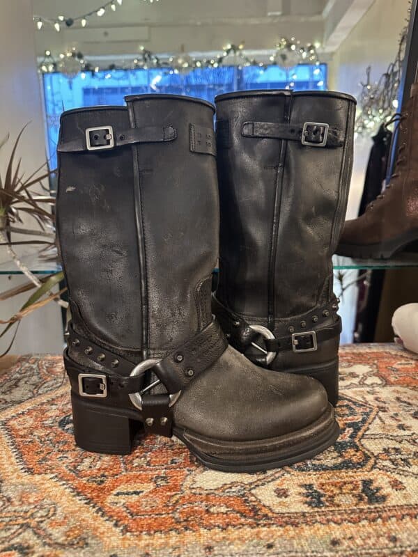 A.S. 98 Chase Boots