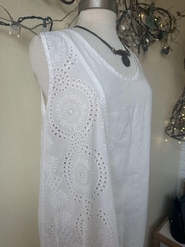 Bodil Eyelet Tunic Dress