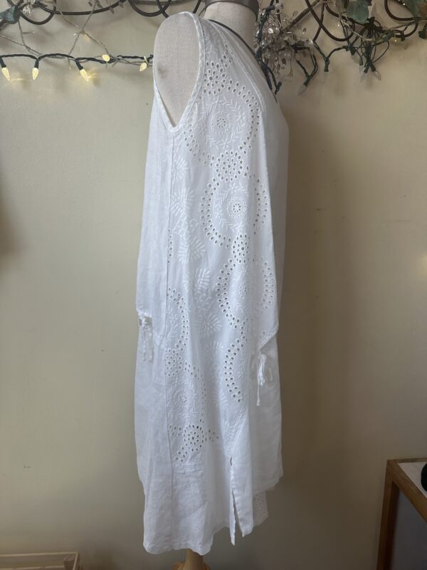 Bodil Eyelet Tunic Dress