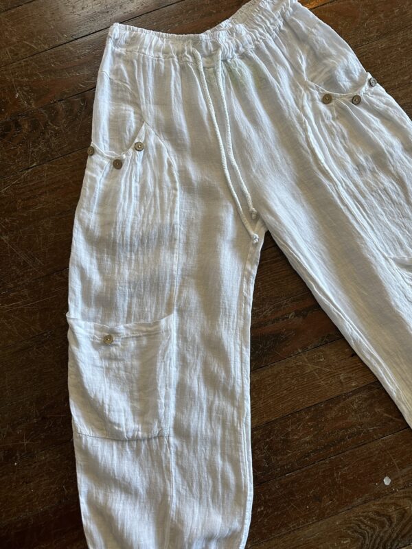 Linen Buttoned Trousers