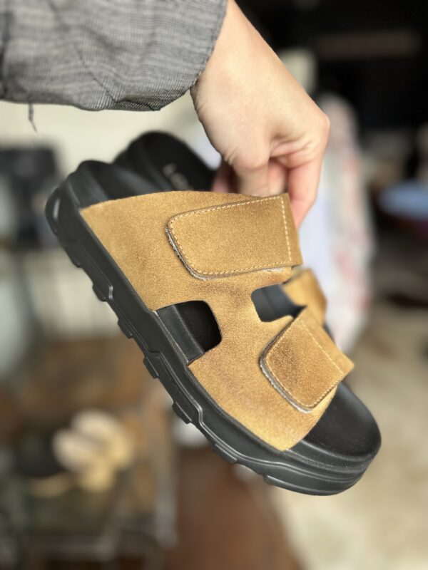 Lofina Camel Sandals