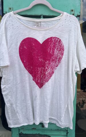 Magnolia Pearl Heart Tee