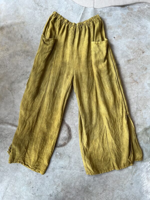 Liabella Cut-Out Pant